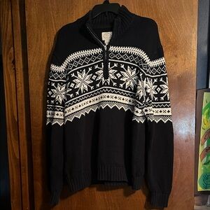 Sweater for men by Saint John’s Bay, size large